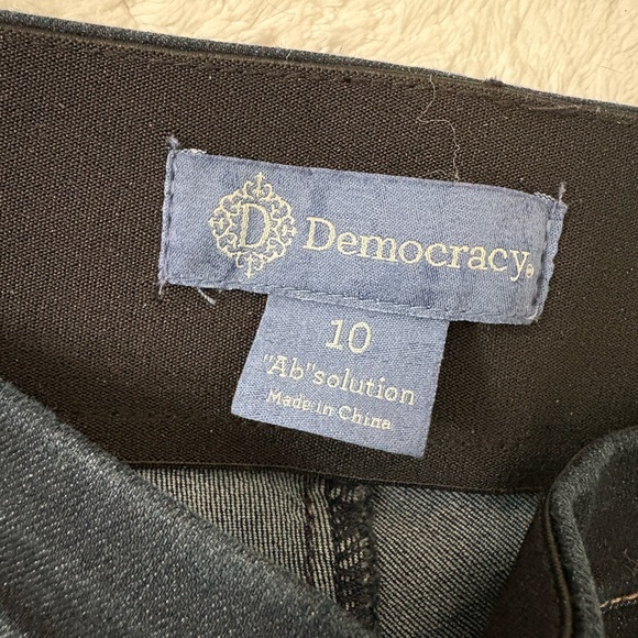 Democracy “Ab”solution Jeans - Picture 3 of 11